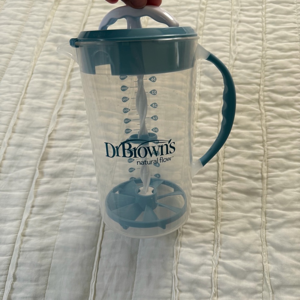 5/$15 Dr. Brown's Blue Milk Pitcher Baby Toddlee Newborn Infant
